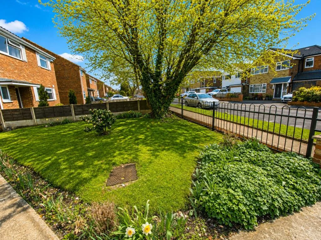 4 bedroom detached house for rent