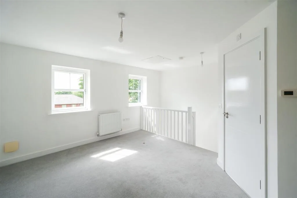 2 bedroom town house for rent