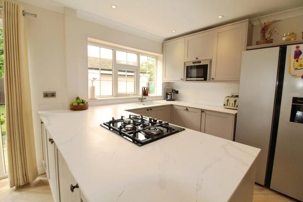 4 bedroom detached house for rent