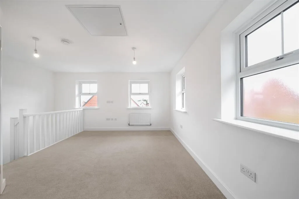 2 bedroom town house for rent