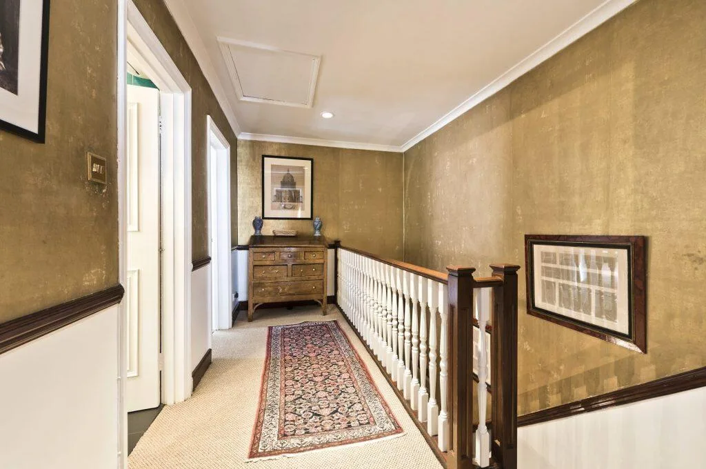 4 bedroom maisonette for rent