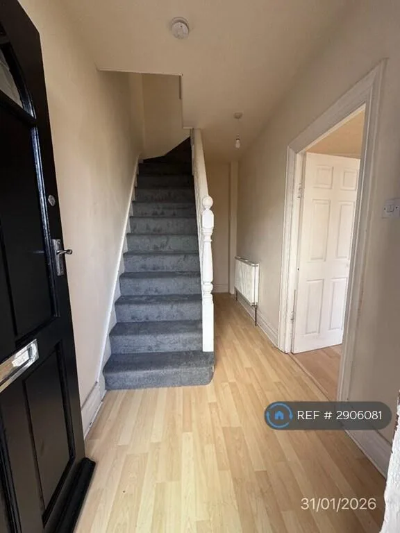 2 bedroom terraced house for rent