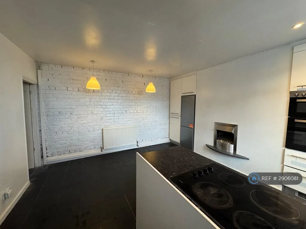 2 bedroom terraced house for rent