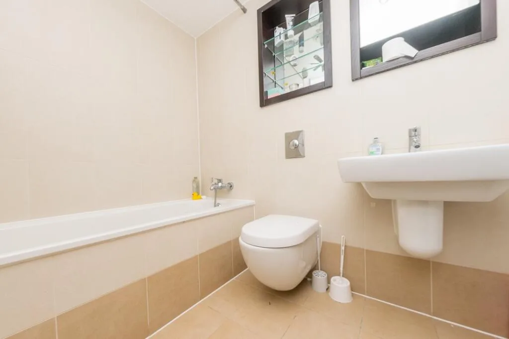 2 bedroom flat for rent