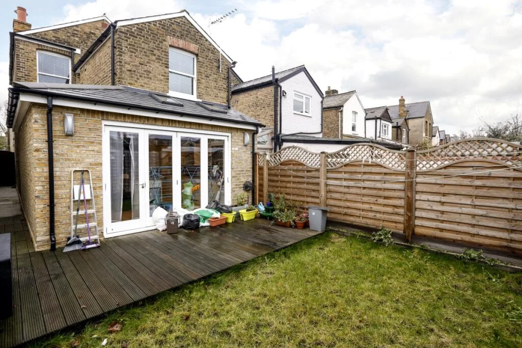 3 bedroom detached house for rent