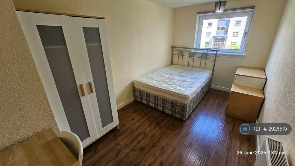 4 bedroom flat for rent