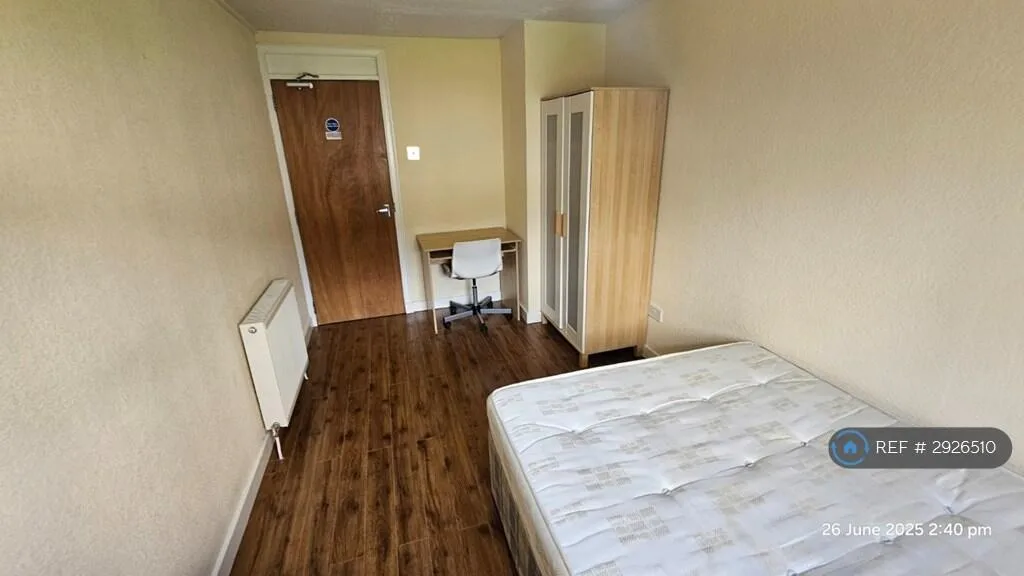 4 bedroom flat for rent