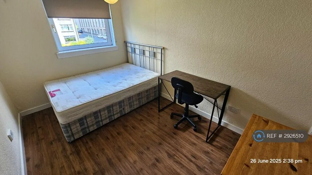 4 bedroom flat for rent