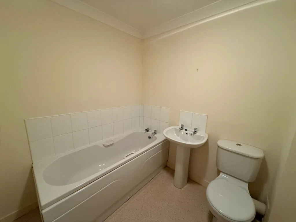 2 bedroom flat for rent