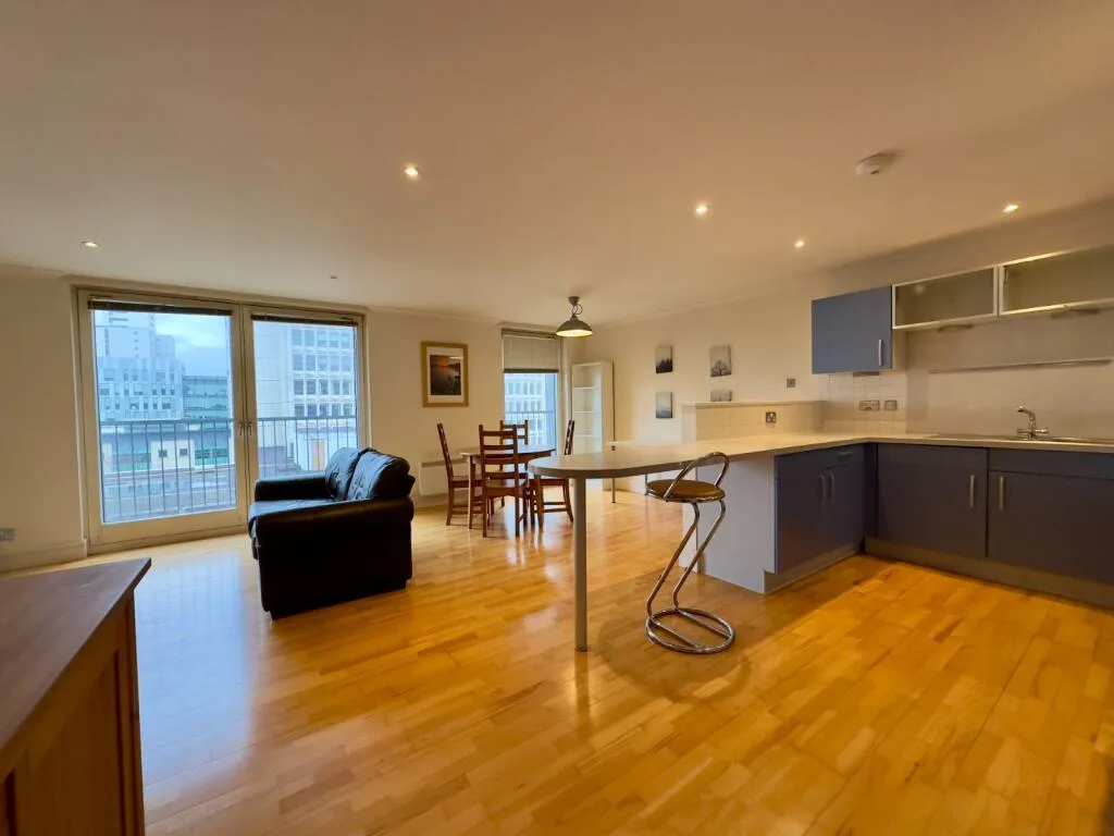 2 bedroom flat for rent