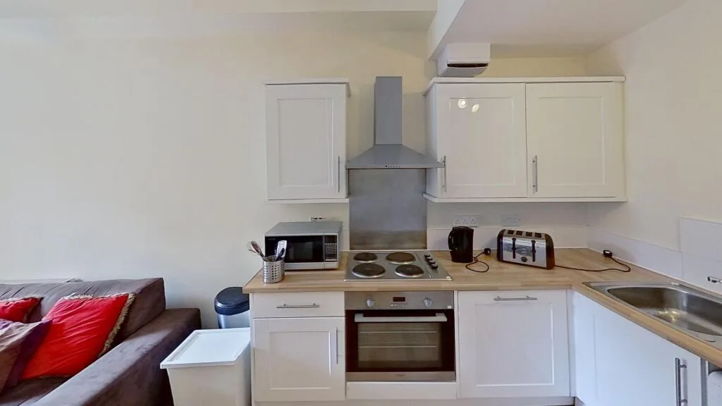 3 bedroom flat for rent