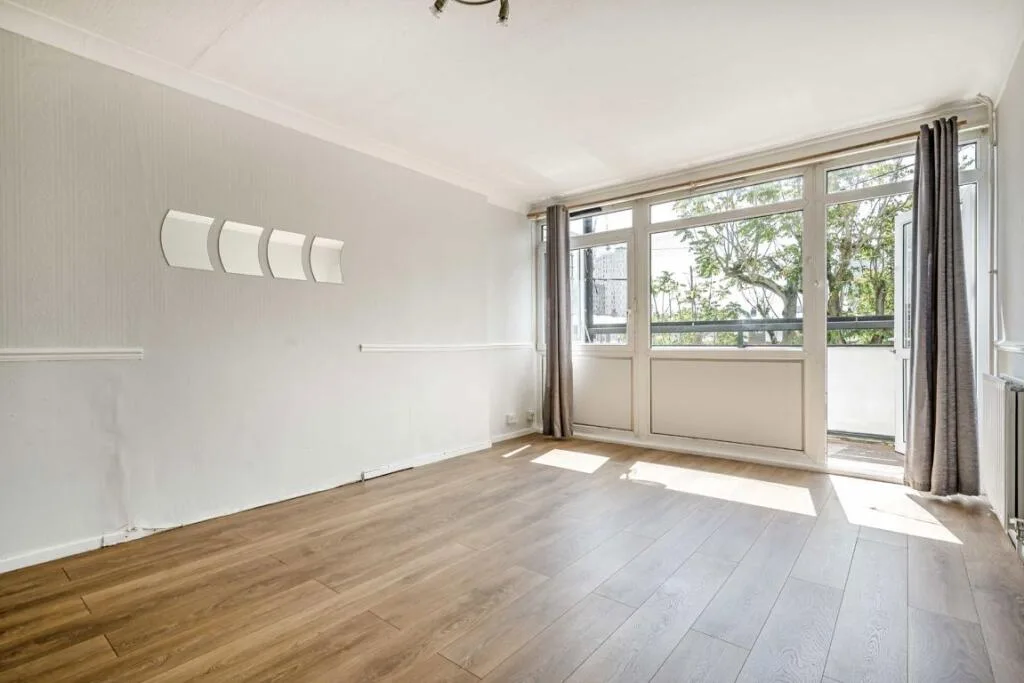 3 bedroom flat for rent