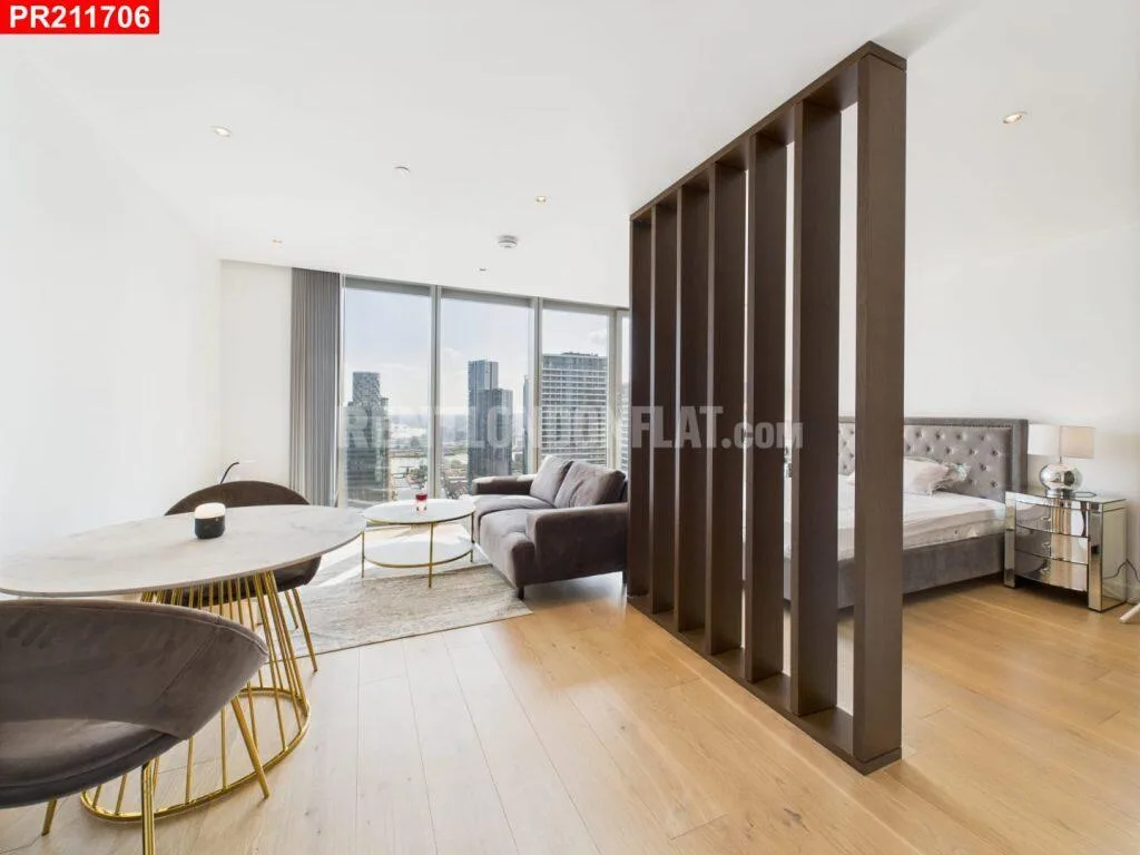 Studio flat for rent