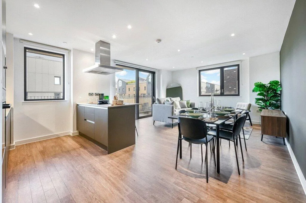 3 bedroom apartment for rent
