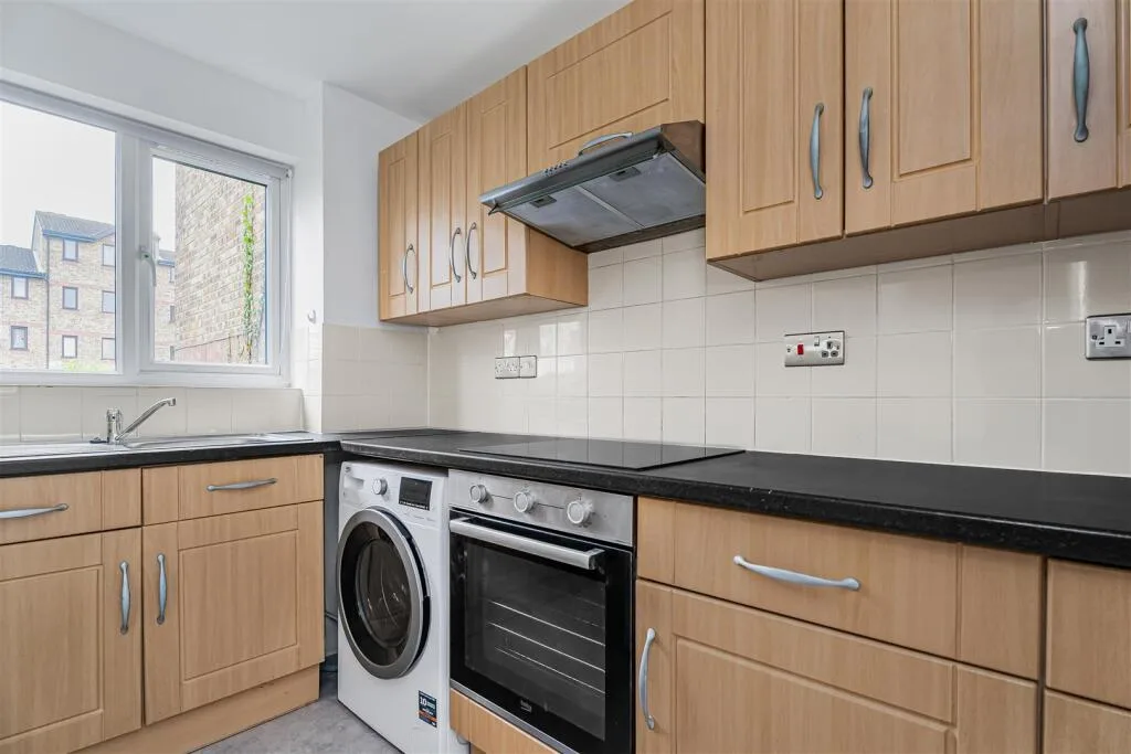 1 bedroom ground floor flat for rent