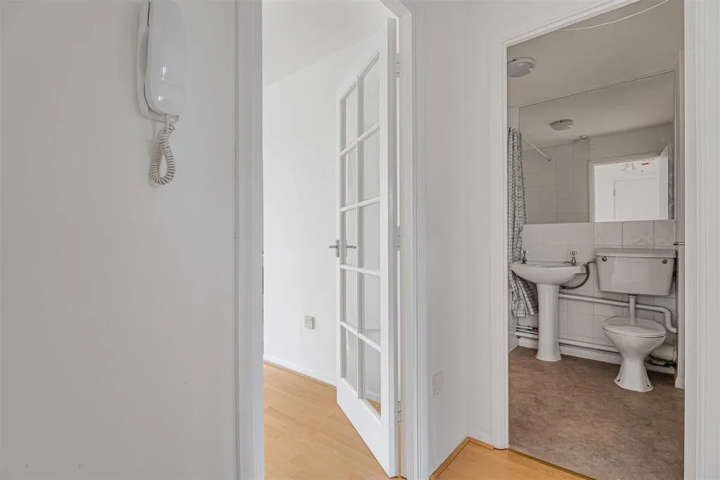 1 bedroom ground floor flat for rent