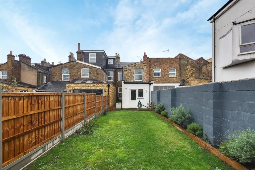 3 bedroom terraced house for rent