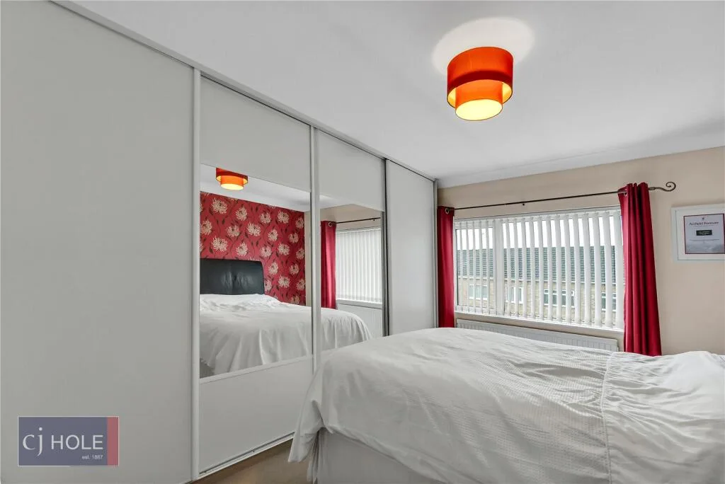 3 bedroom semi-detached house for rent