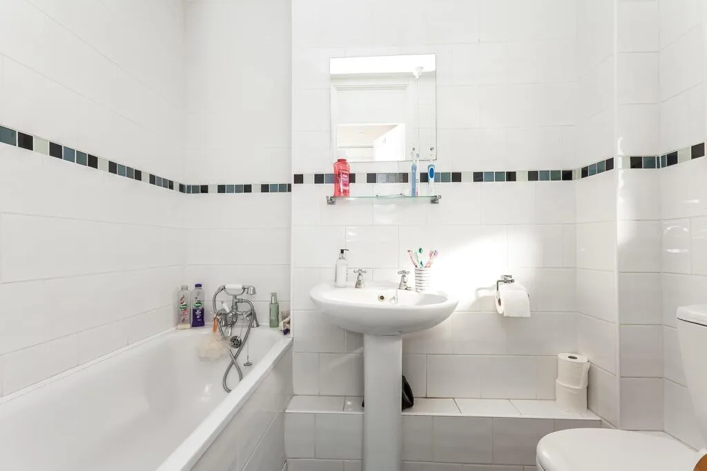 4 bedroom flat for rent