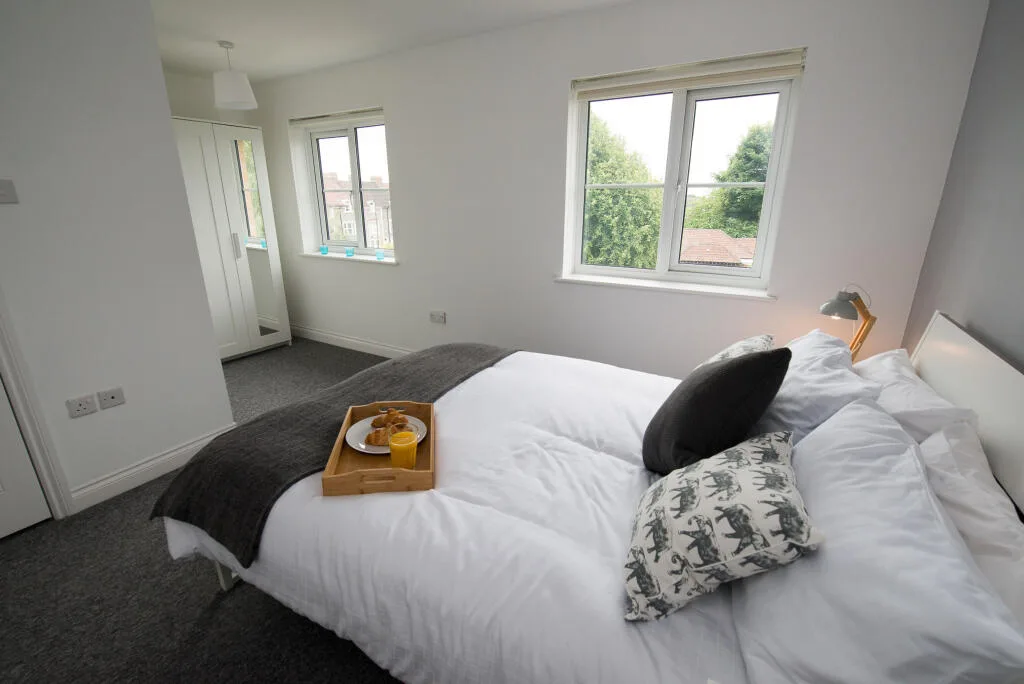 1 bedroom house share for rent