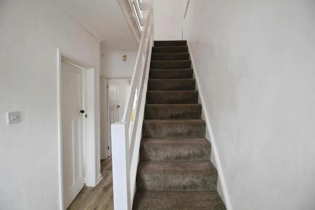 3 bedroom semi-detached house for rent
