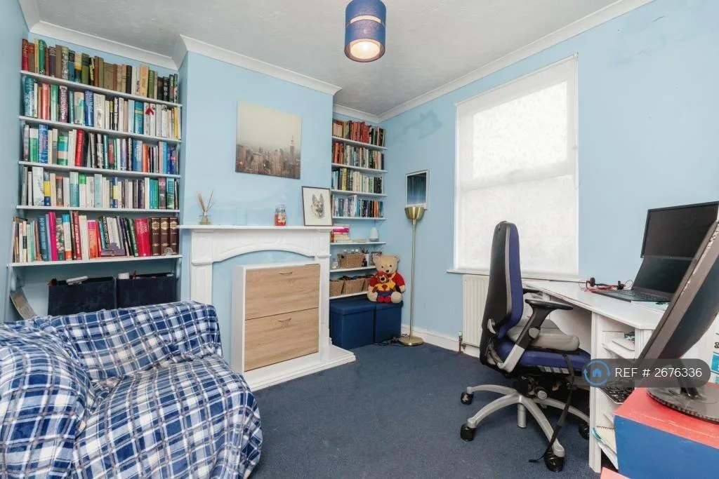 1 bedroom house share for rent