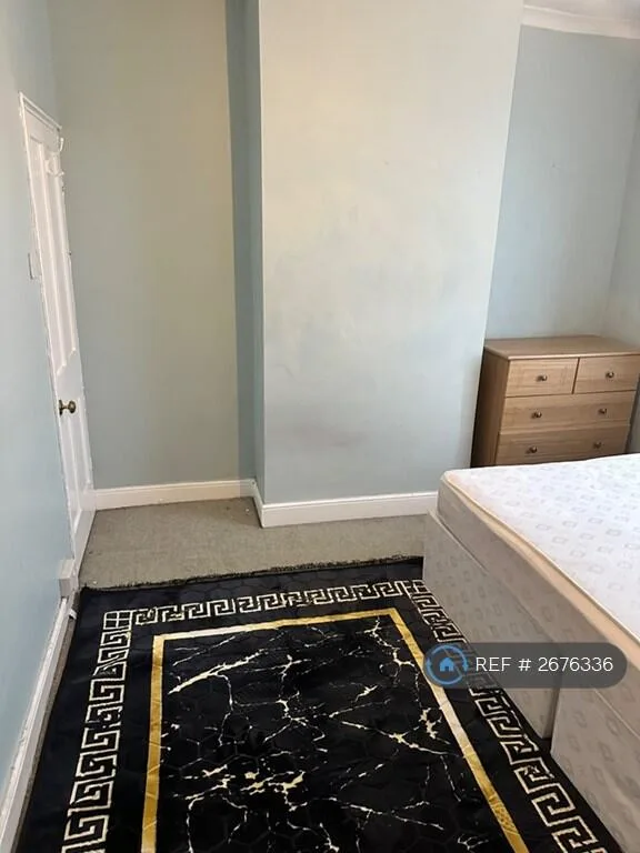 1 bedroom house share for rent
