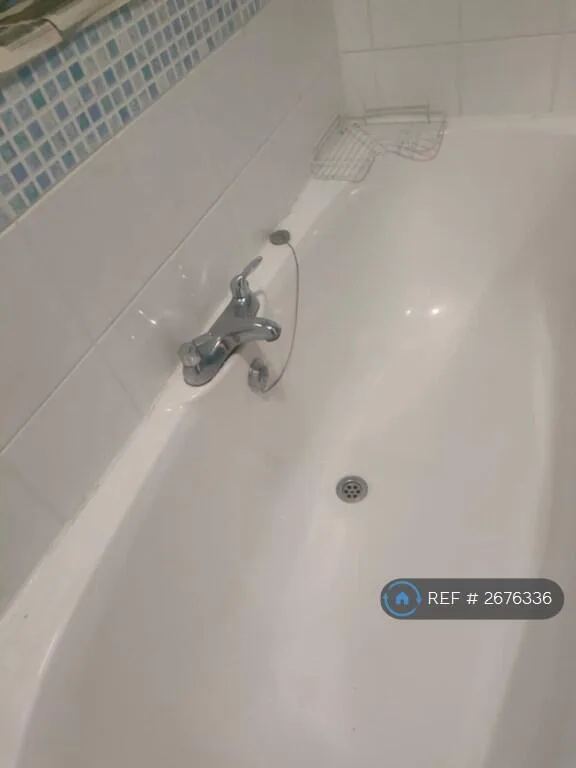1 bedroom house share for rent