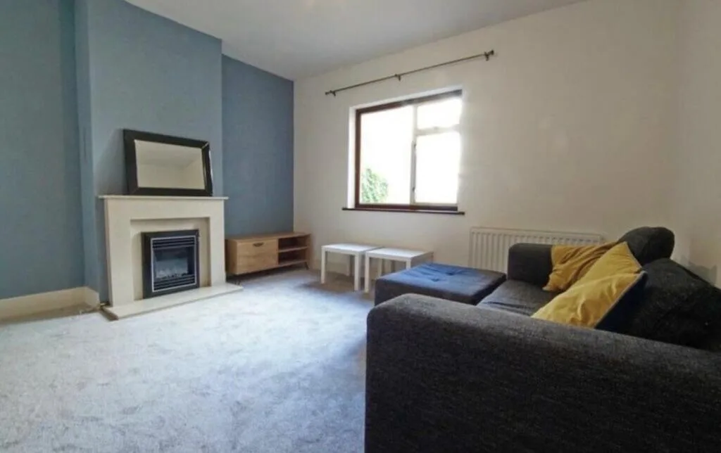 1 bedroom house share for rent