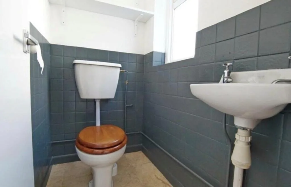 1 bedroom house share for rent