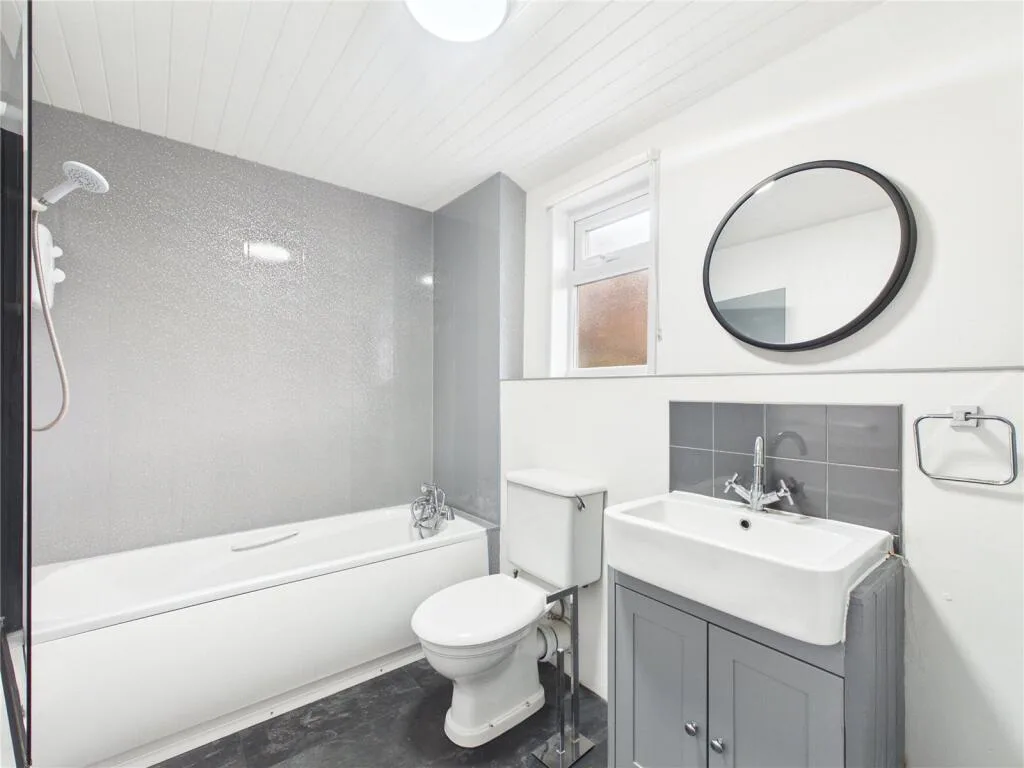 3 bedroom detached house for rent