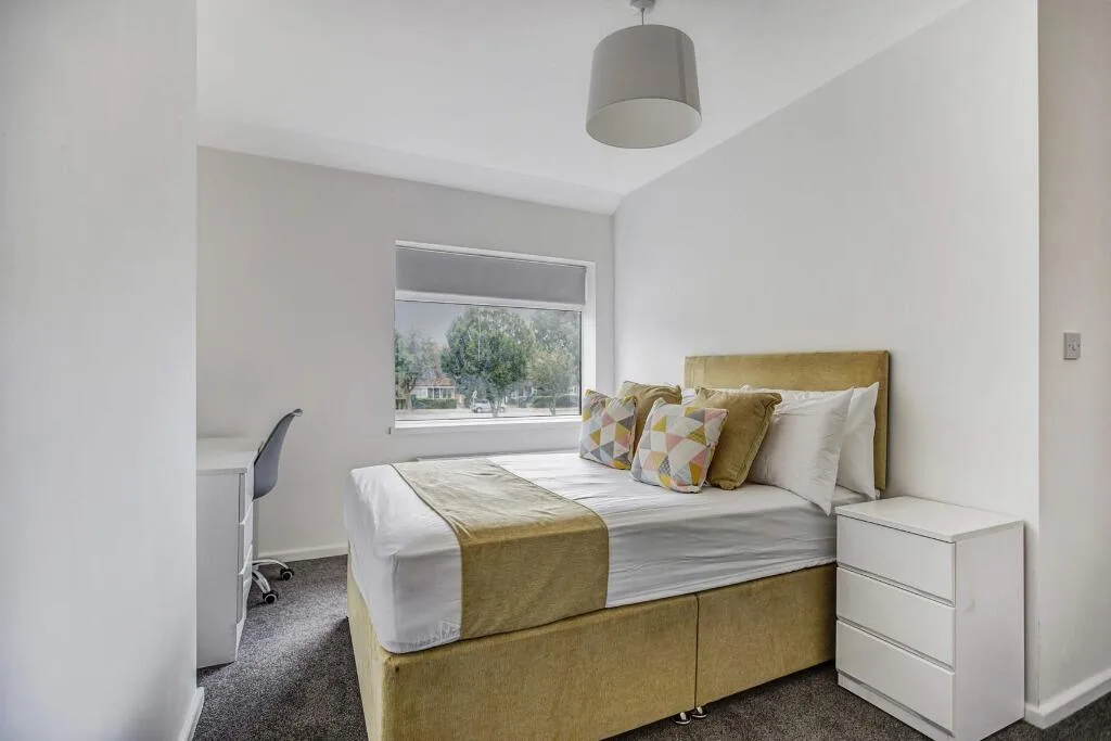 4 bedroom terraced house for rent