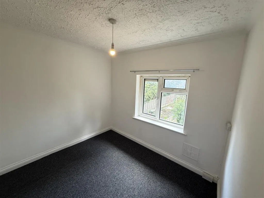 2 bedroom terraced house for rent