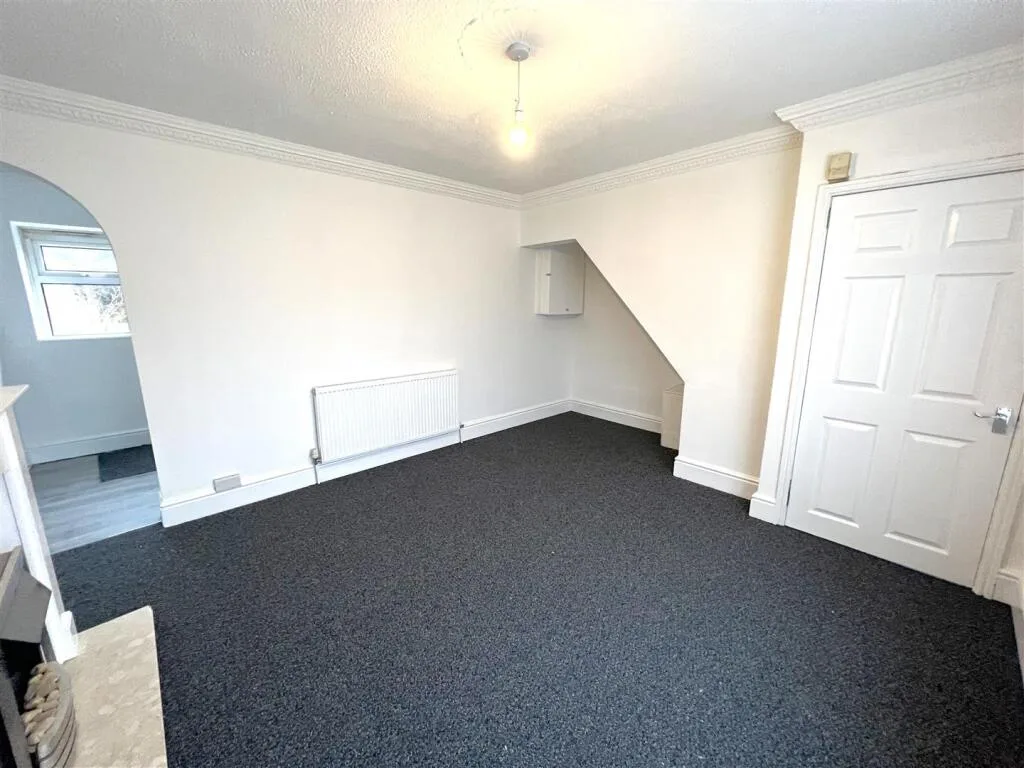2 bedroom terraced house for rent