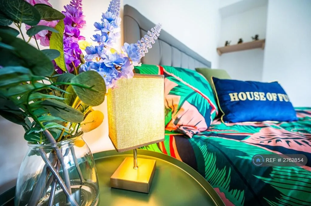 1 bedroom house share for rent
