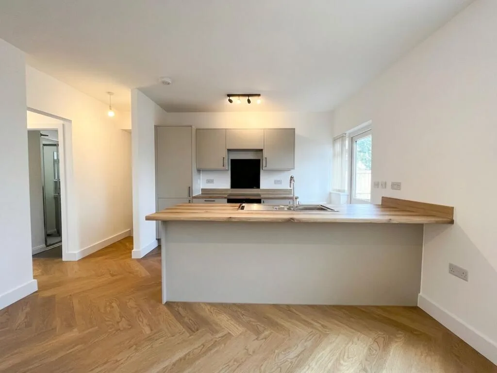 2 bedroom flat for rent