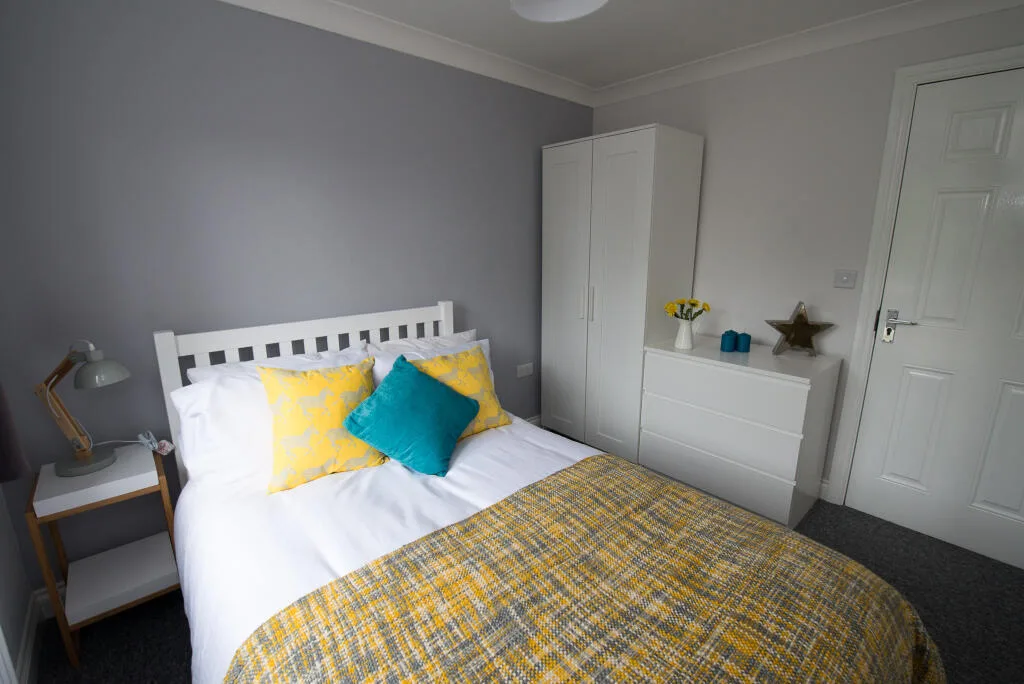 1 bedroom house share for rent