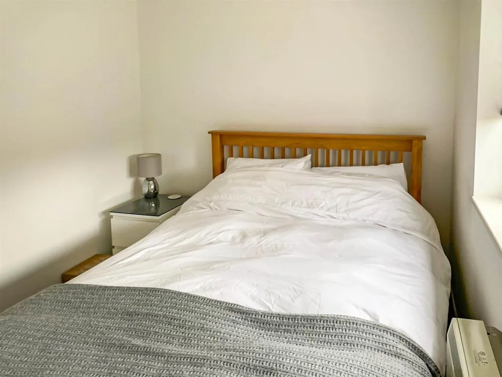 2 bedroom terraced house for rent