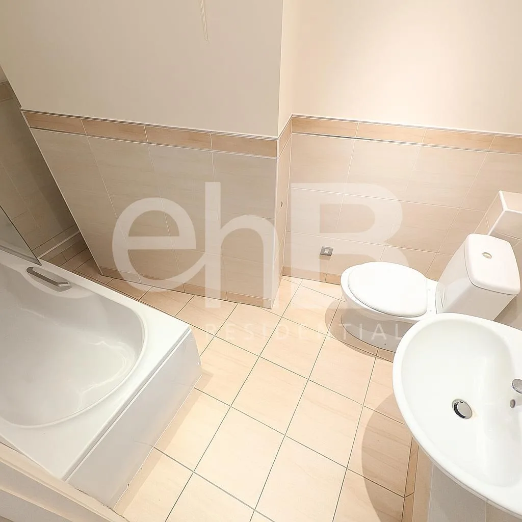 2 bedroom town house for rent