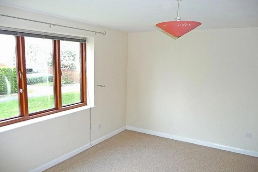 1 bedroom semi-detached house for rent