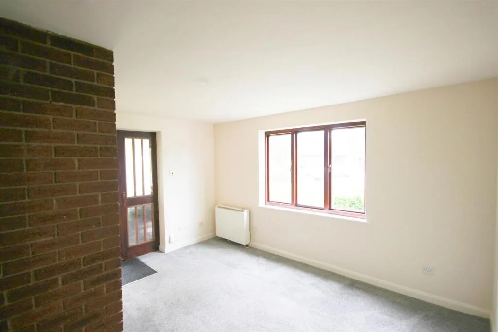 1 bedroom house for rent