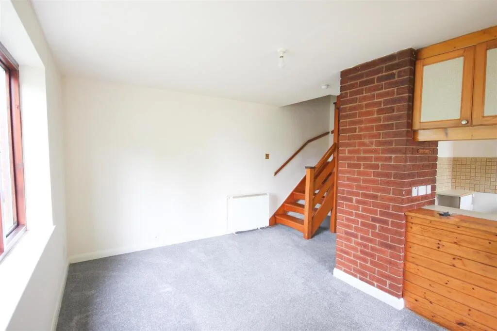 1 bedroom house for rent