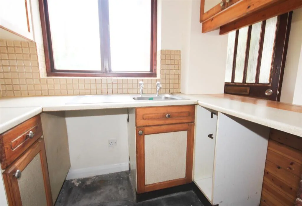 1 bedroom house for rent