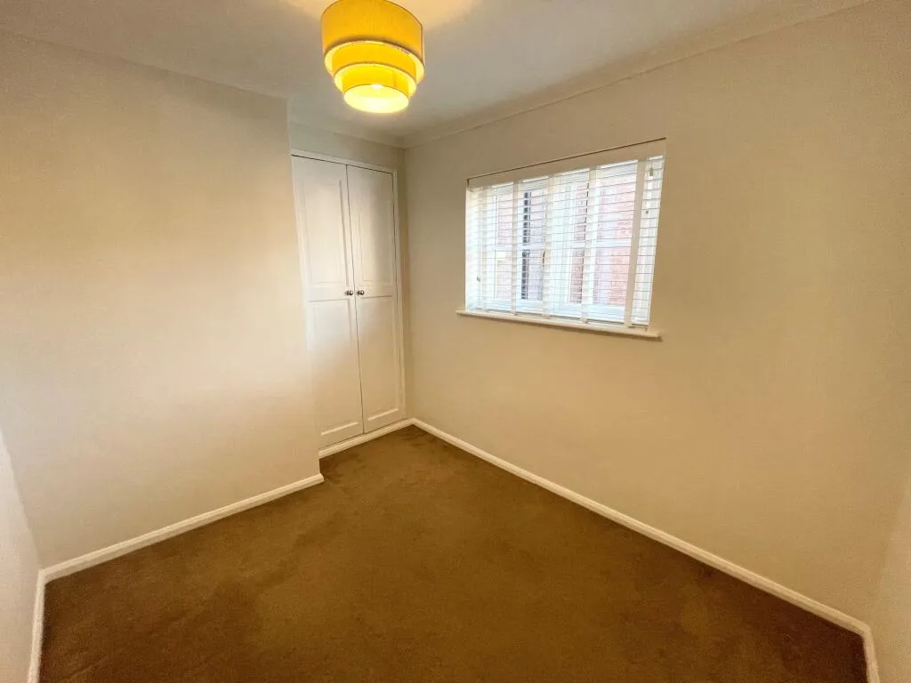 2 bedroom house for rent