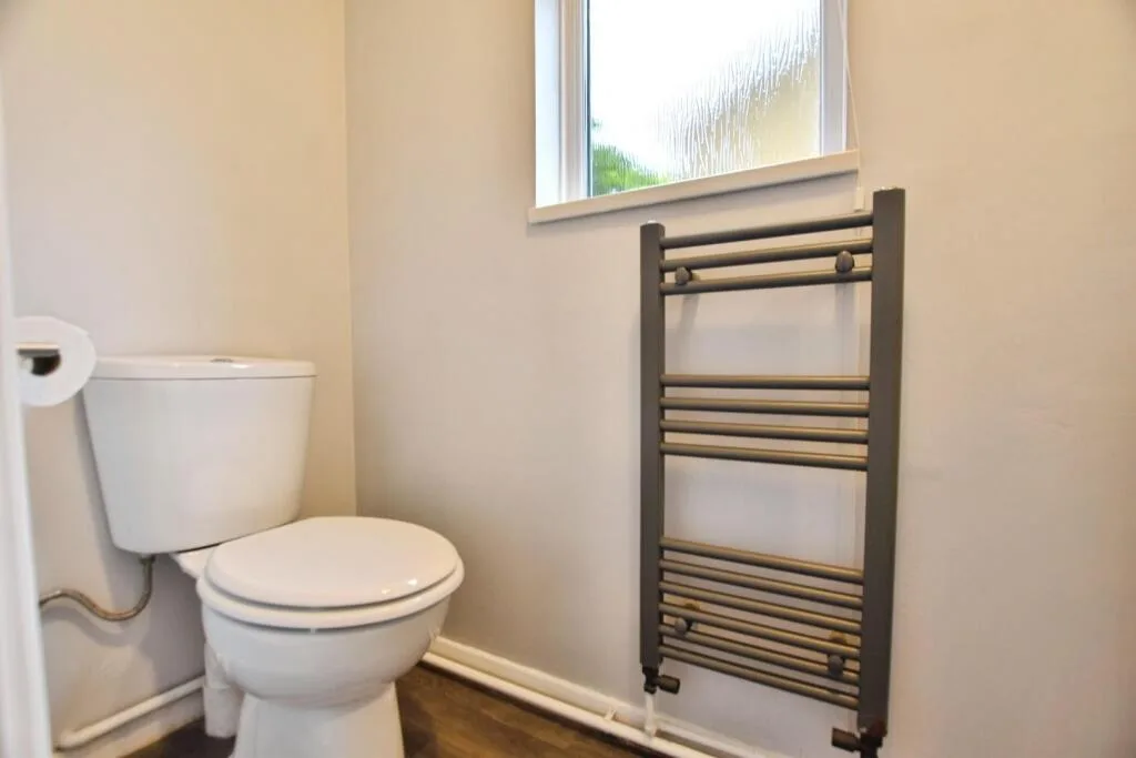 3 bedroom semi-detached house for rent