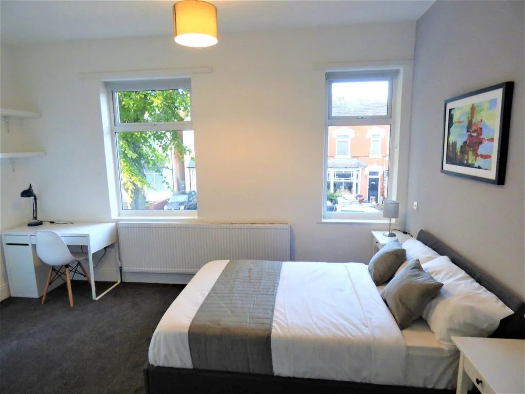 1 bedroom house share for rent