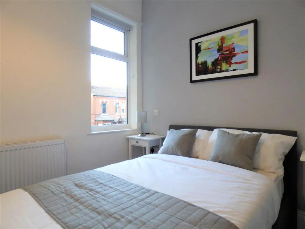 1 bedroom house share for rent