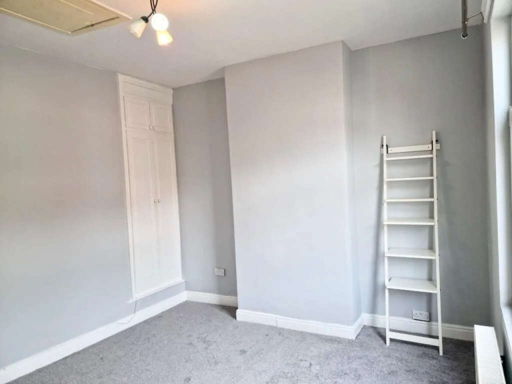 2 bedroom terraced house for rent