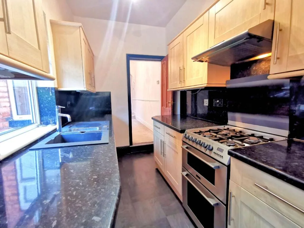 2 bedroom terraced house for rent