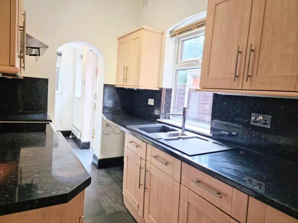2 bedroom terraced house for rent